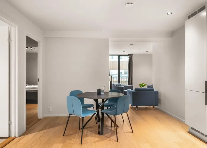 Apartment Prime Location - 2 Bedroom Apartment! Bergen